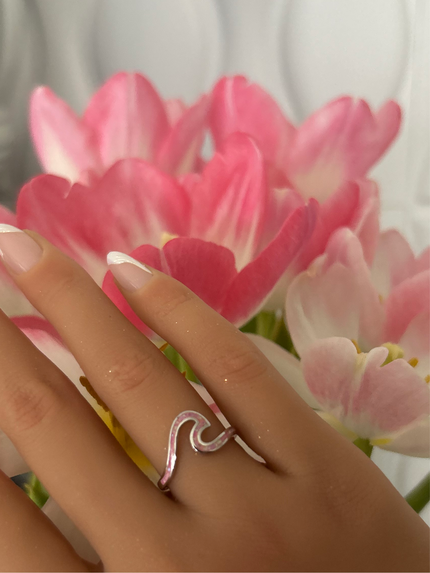 Sortija de ola con piedra opal rosa