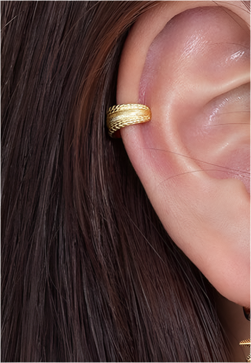 Ear cuff dorado