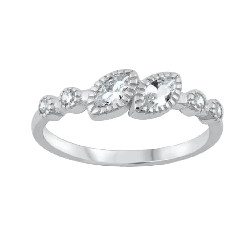 Sortija con piedras zirconias