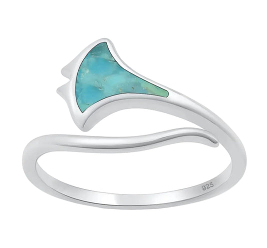 Sortija de mantarraya con piedra turquesa